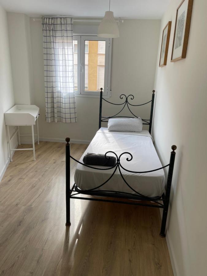 Apartamento Sister Wifi Apartment บาเลนเซีย ภายนอก รูปภาพ