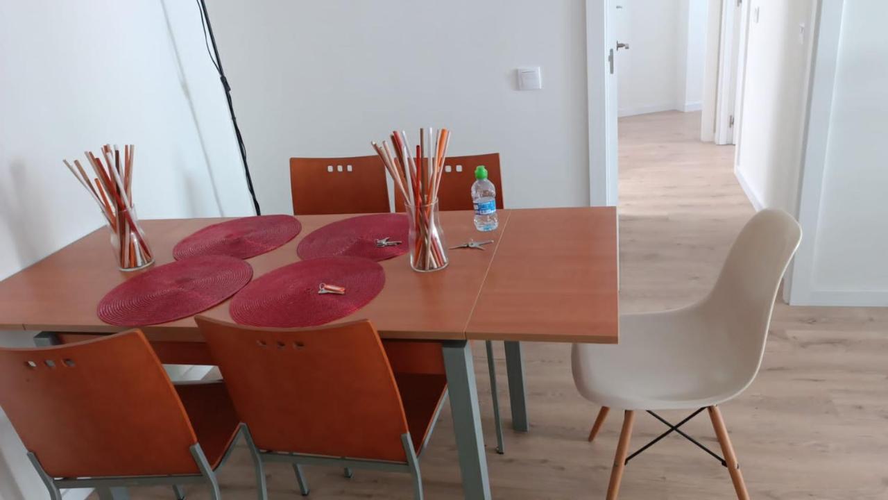 Apartamento Sister Wifi Apartment บาเลนเซีย ภายนอก รูปภาพ