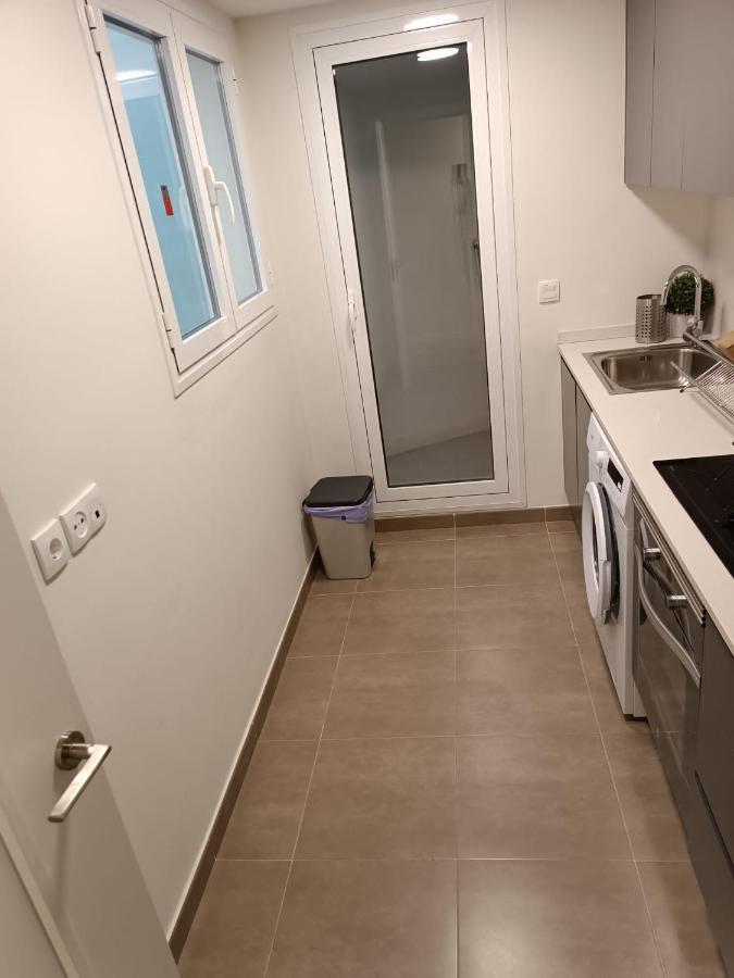 Apartamento Sister Wifi Apartment บาเลนเซีย ภายนอก รูปภาพ